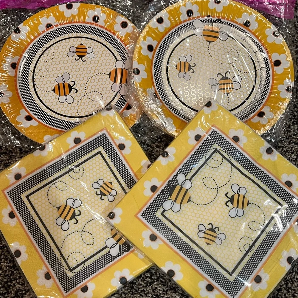 Party plates and napkins